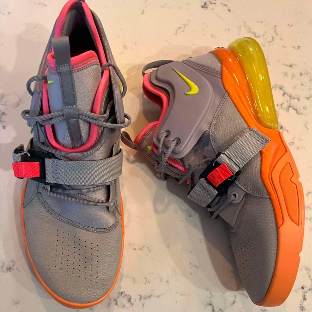 Nike Air Forcé 270 Men’s SZ.13 Sherbert Gray/Orange Shoes AH6772-007 New_4